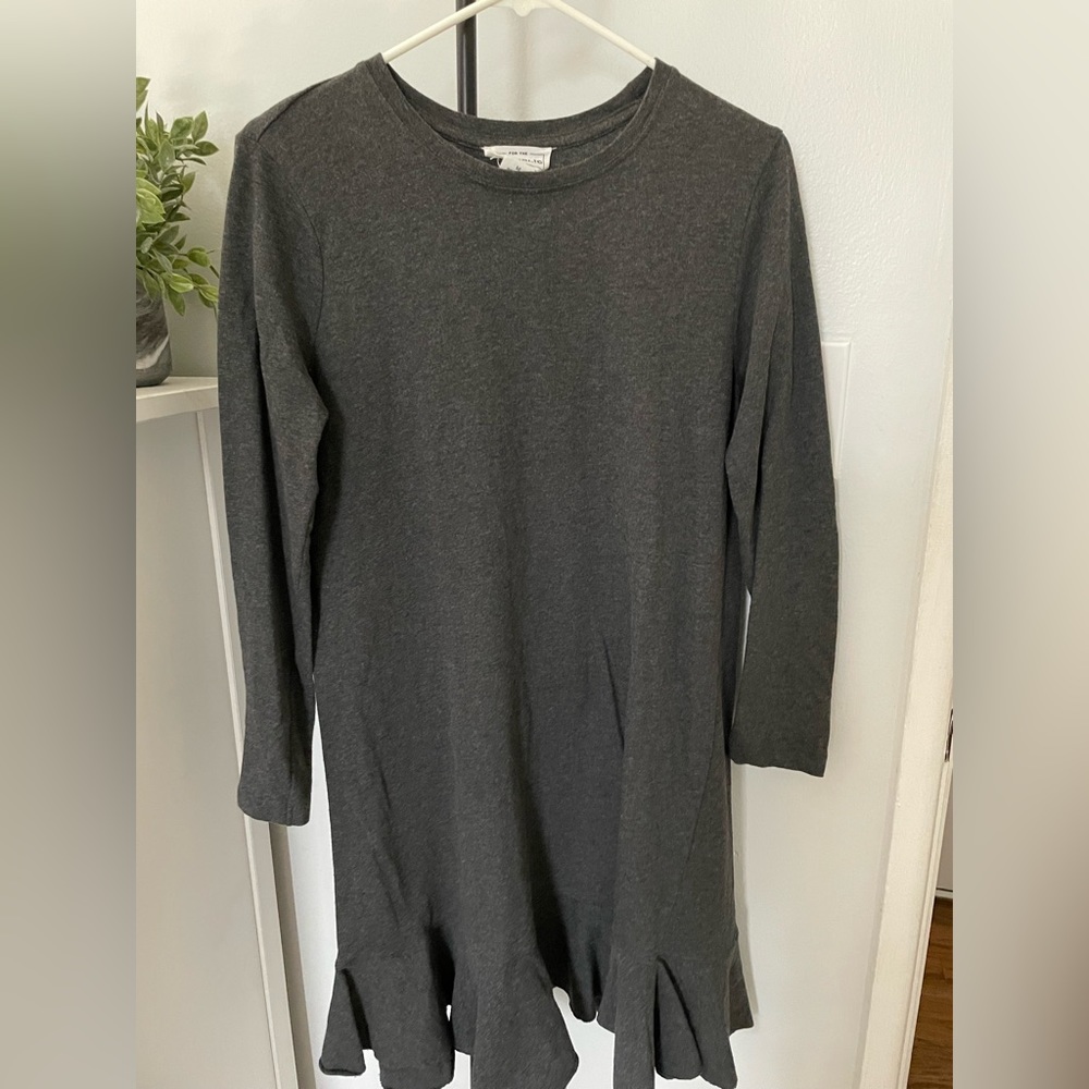 Gray long sleeve dress